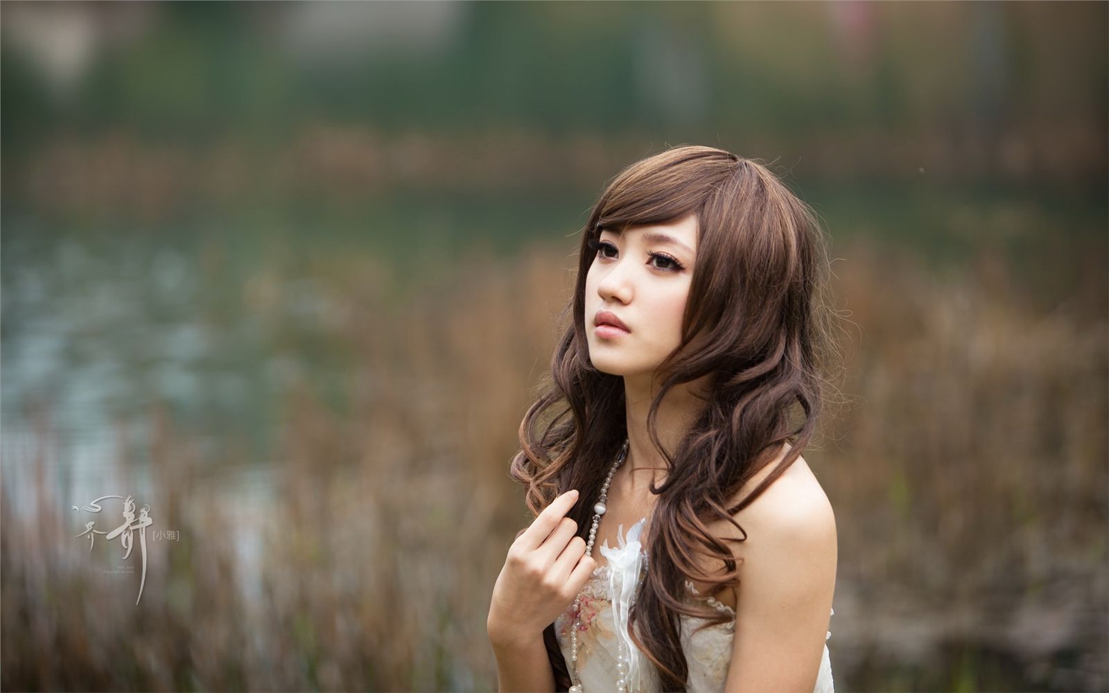 《湖心》台湾美女模特小雅外拍
