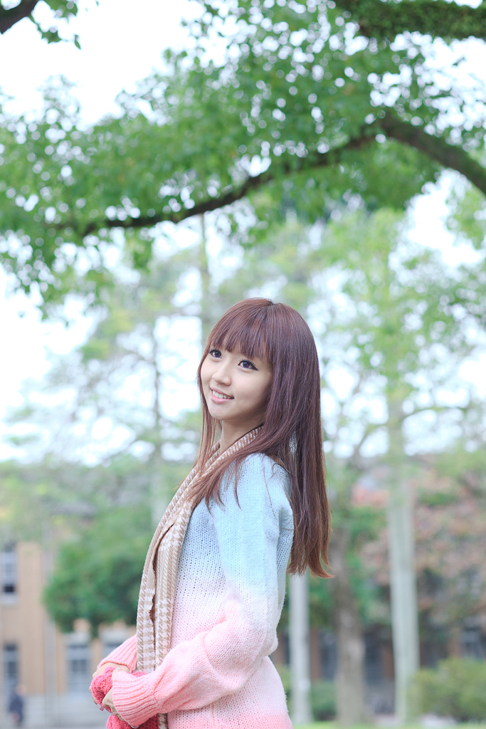 台湾外拍美眉--希希