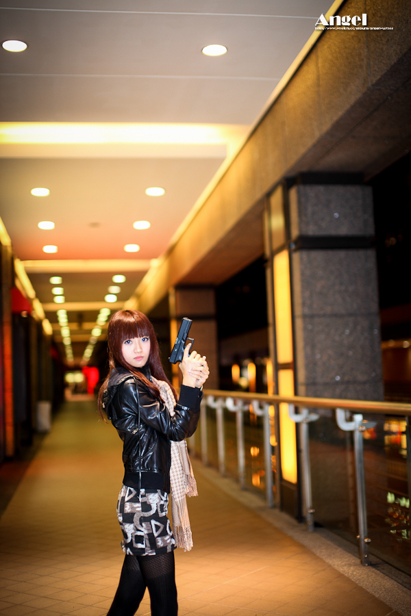 台湾外拍美眉--希希