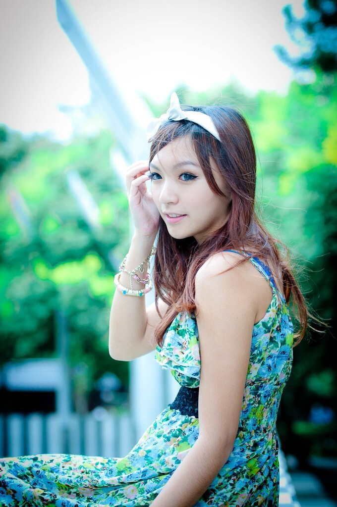 台湾外拍美眉--筱涵