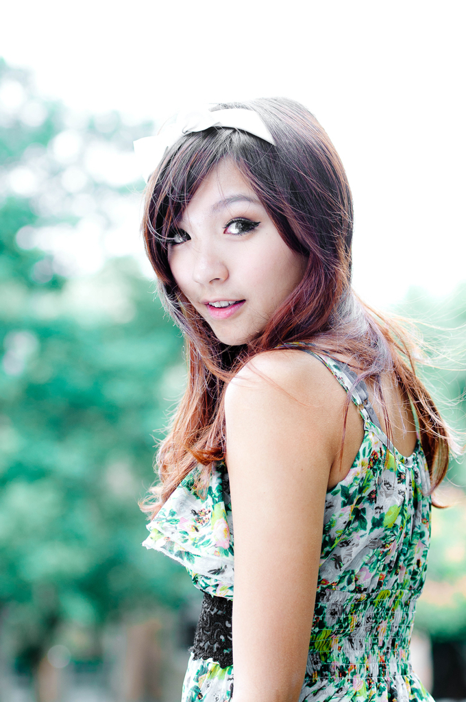 台湾外拍美眉--筱涵