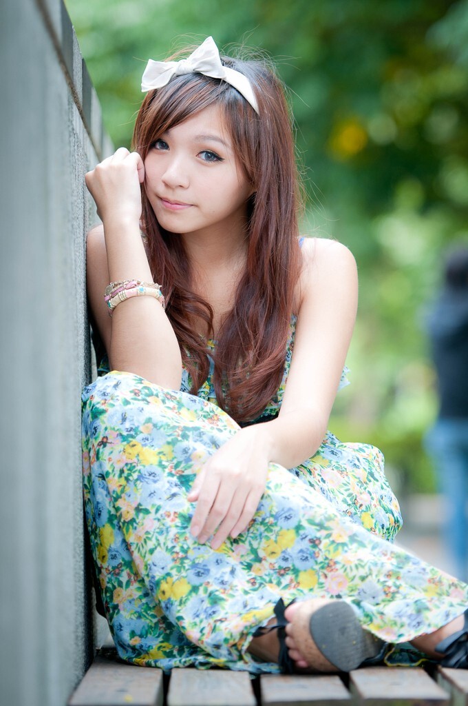 台湾外拍美眉--筱涵