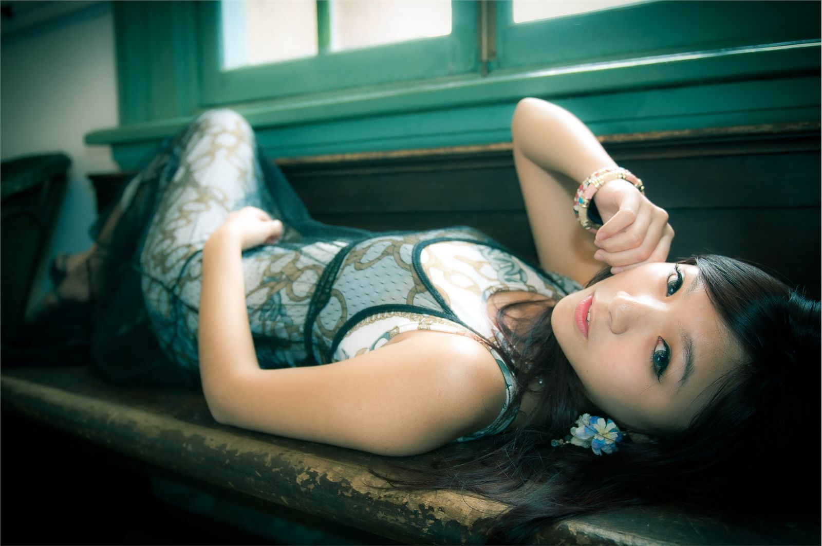 台湾外拍美眉--筱涵