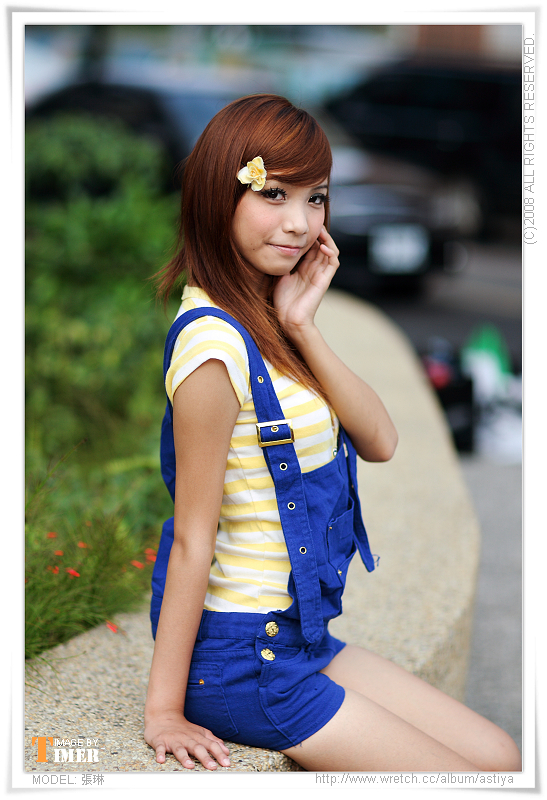 台湾清纯美女-張琳@新竹東門城外拍