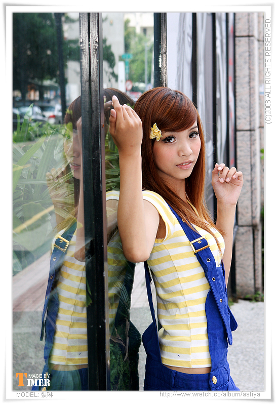 台湾清纯美女-張琳@新竹東門城外拍