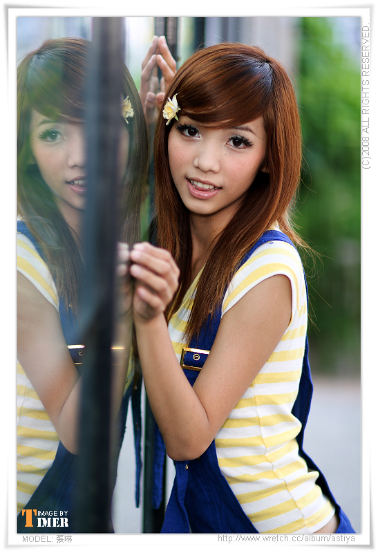 台湾清纯美女-張琳@新竹東門城外拍