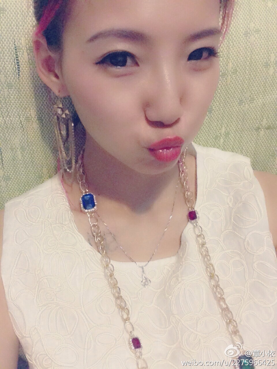 大胸情趣店主 - 章小依，小伙伴们快来啊