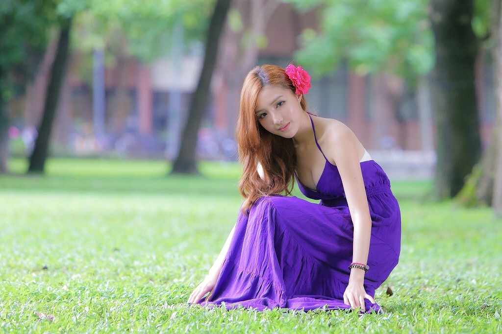 粉嫩性感妹子 - 赵芸