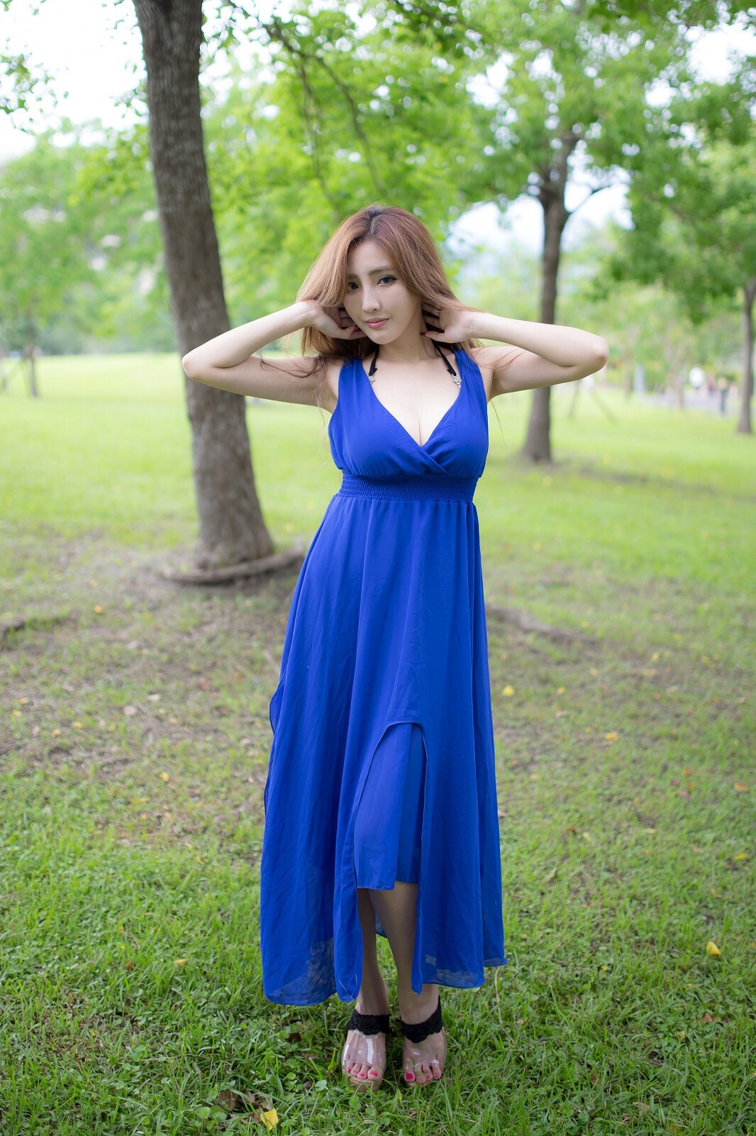 台湾E奶爆乳书法家赵芸写真图集 2