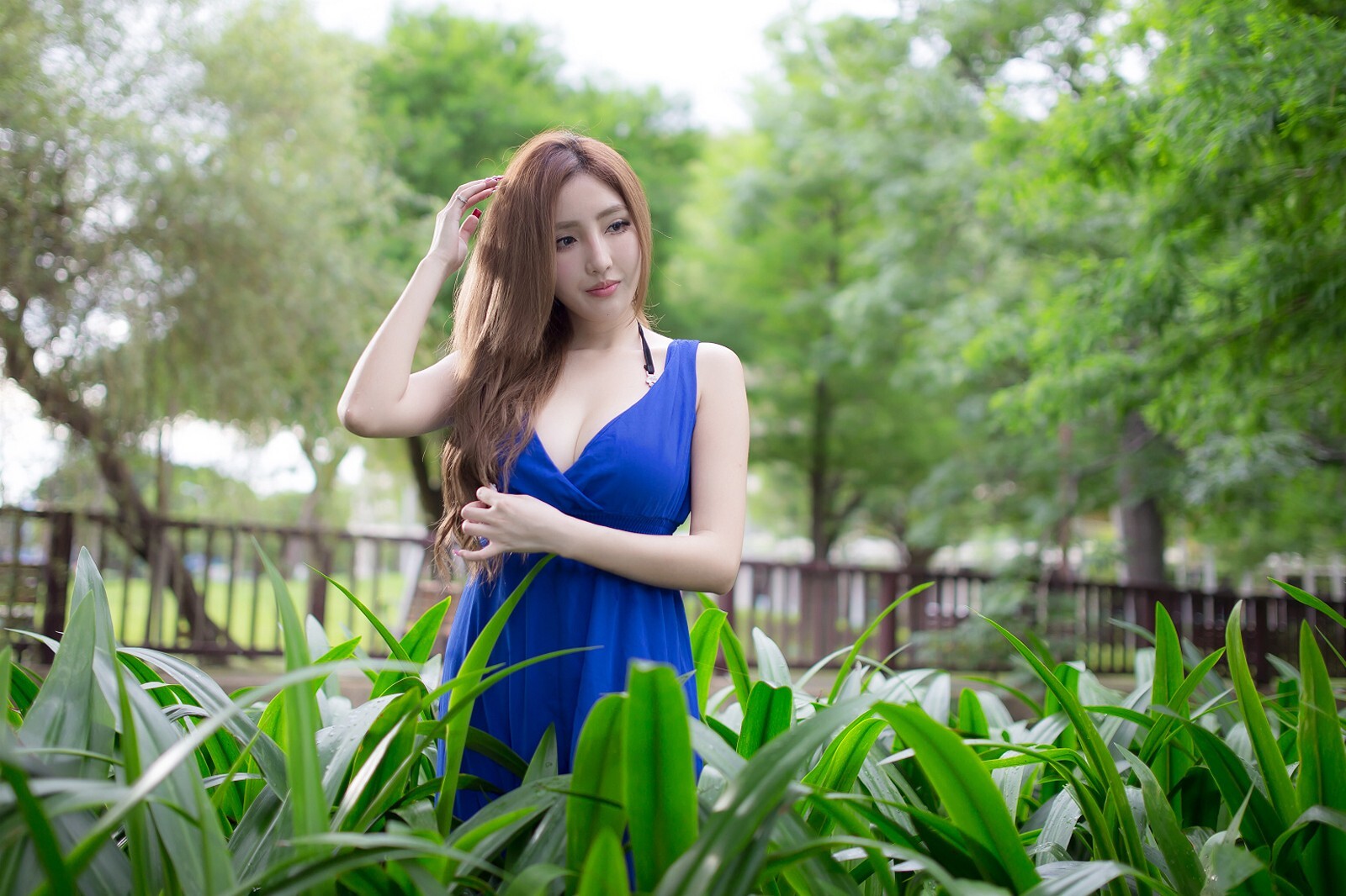 台湾E奶爆乳书法家赵芸写真图集 2