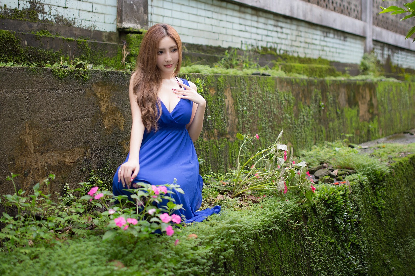 台湾E奶爆乳书法家赵芸写真图集 2