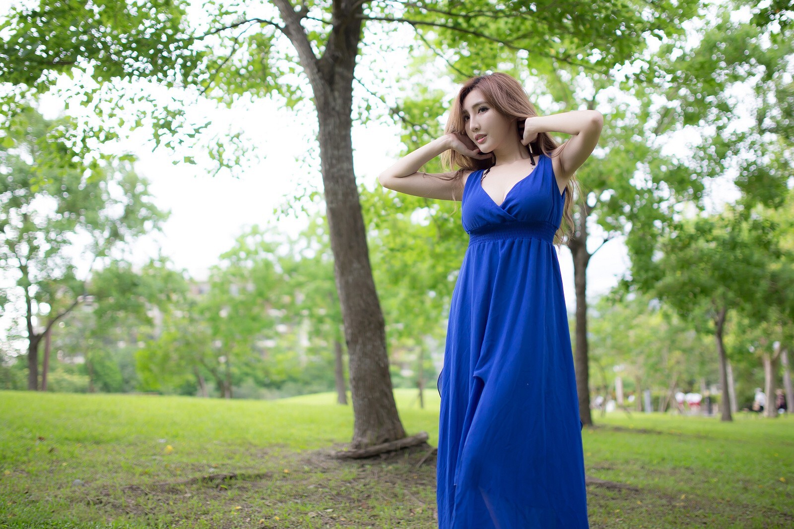 台湾E奶爆乳书法家赵芸写真图集 2