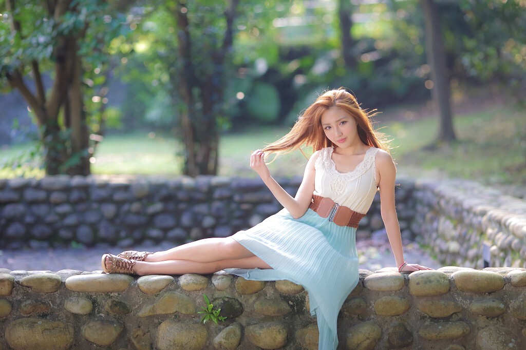 台湾E奶爆乳书法家赵芸写真图集 2