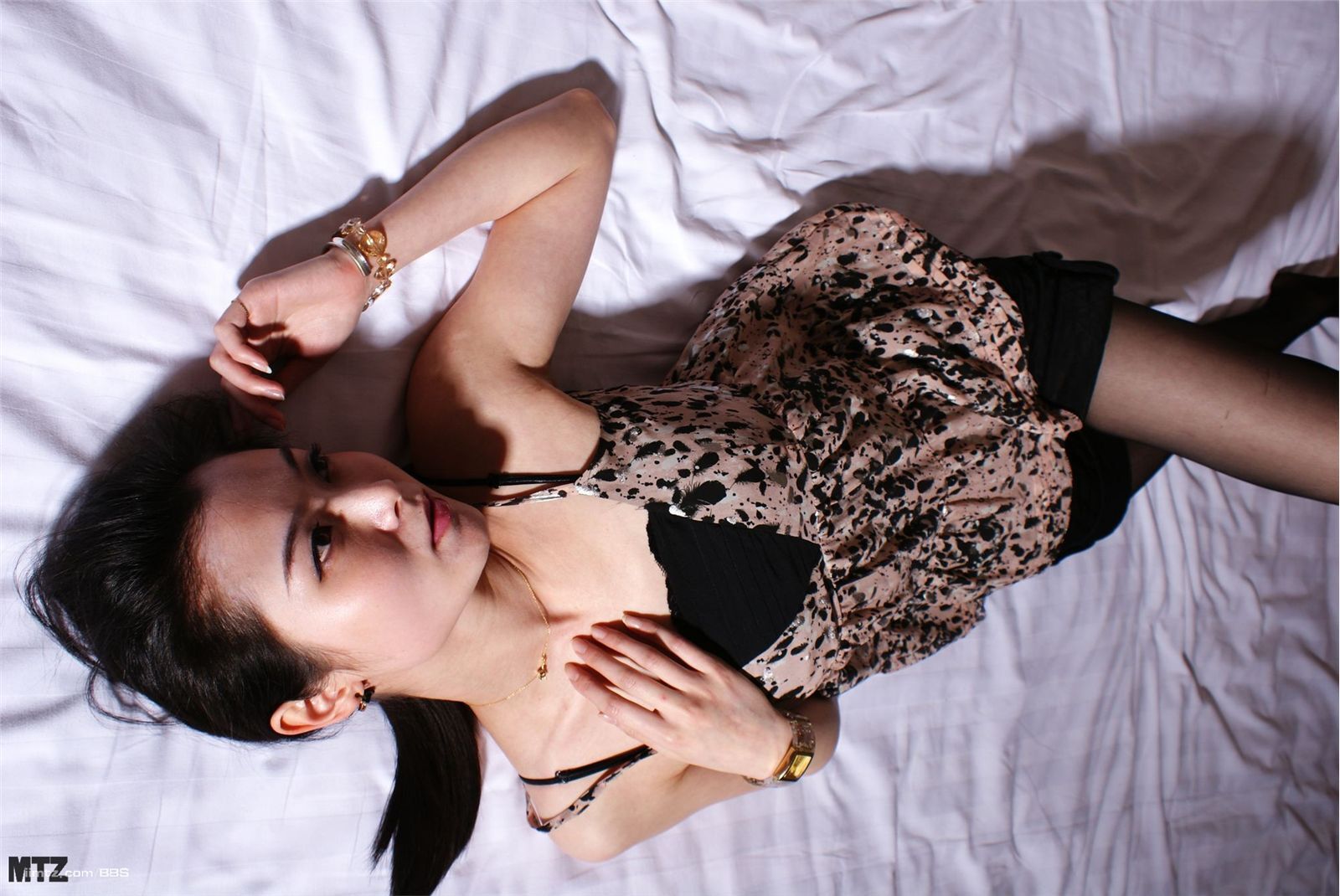 美腿志 第二套第07辑-黑丝袜玉足OL媛媛