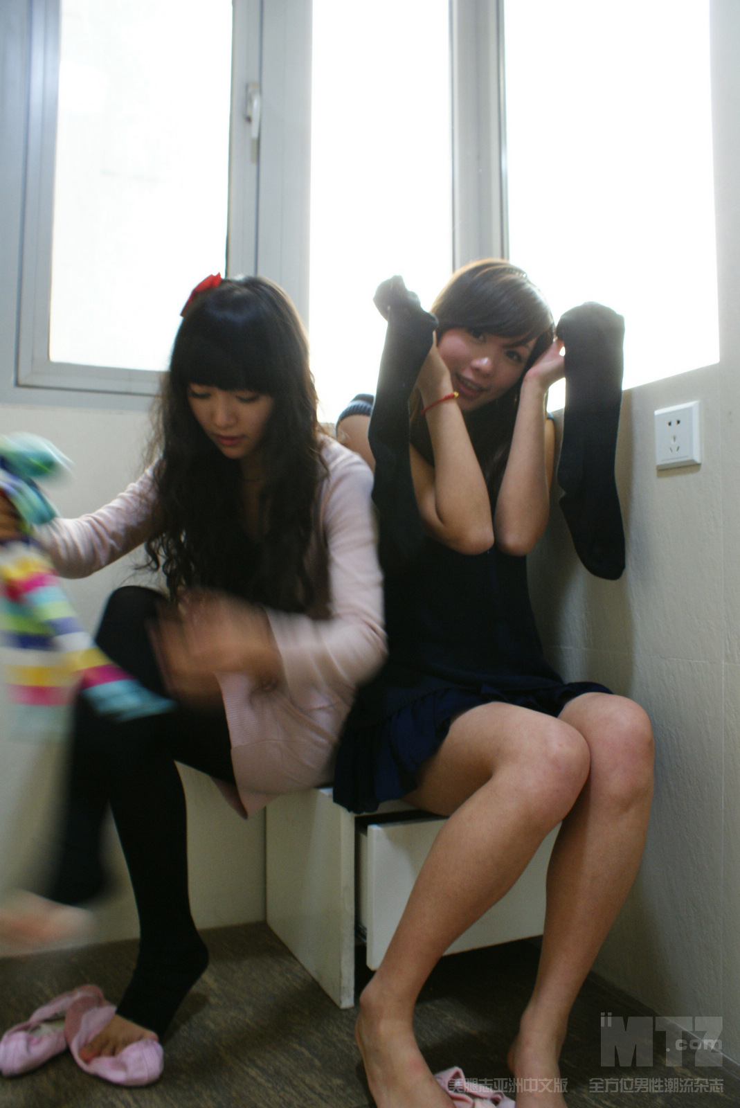 美腿志 第二套07辑-婷婷-莎莎