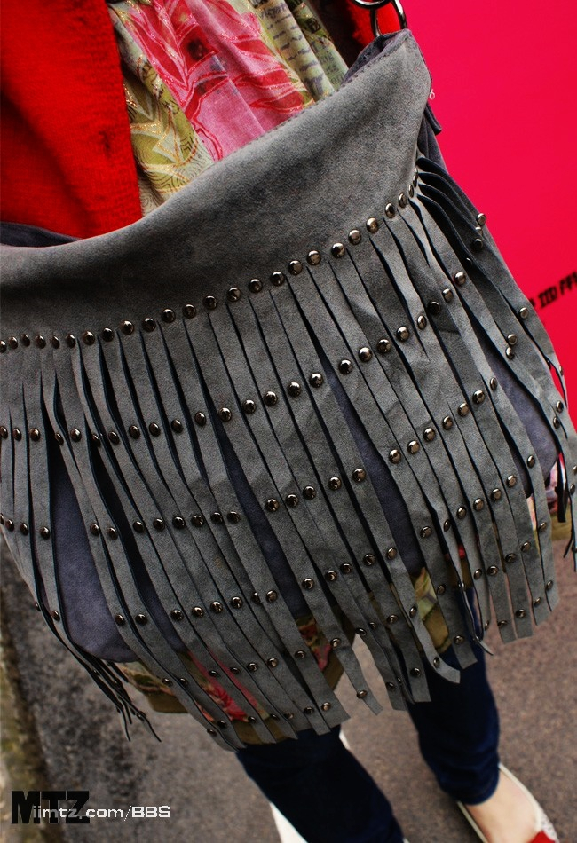 MTZ·美腿志 13辑：大学校场运动美女 1