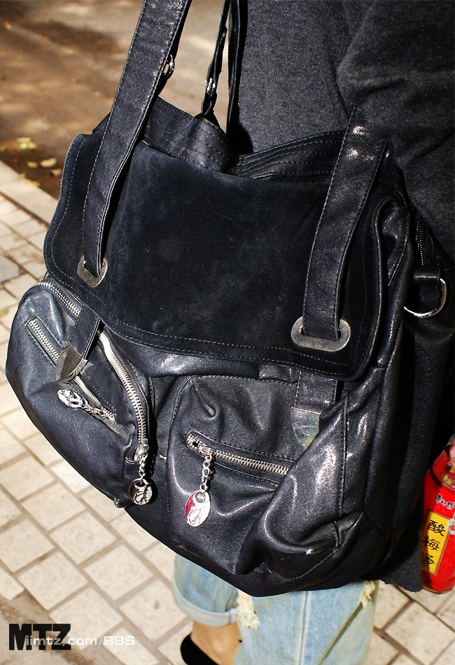 MTZ·美腿志 13辑：大学校场运动美女 1