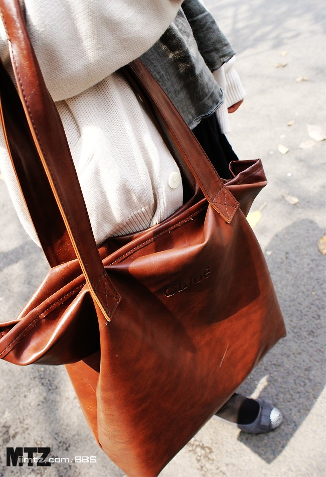 MTZ·美腿志 13辑：大学校场运动美女 1