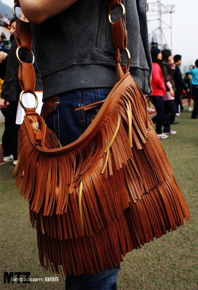 MTZ·美腿志 13辑：大学校场运动美女 1