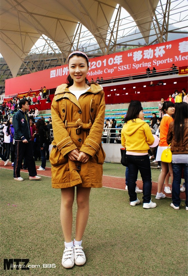 MTZ·美腿志 13辑：大学校场运动美女 1