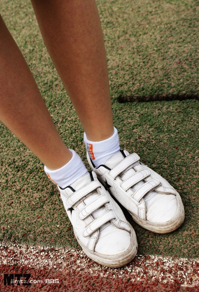 MTZ·美腿志 13辑：大学校场运动美女 1