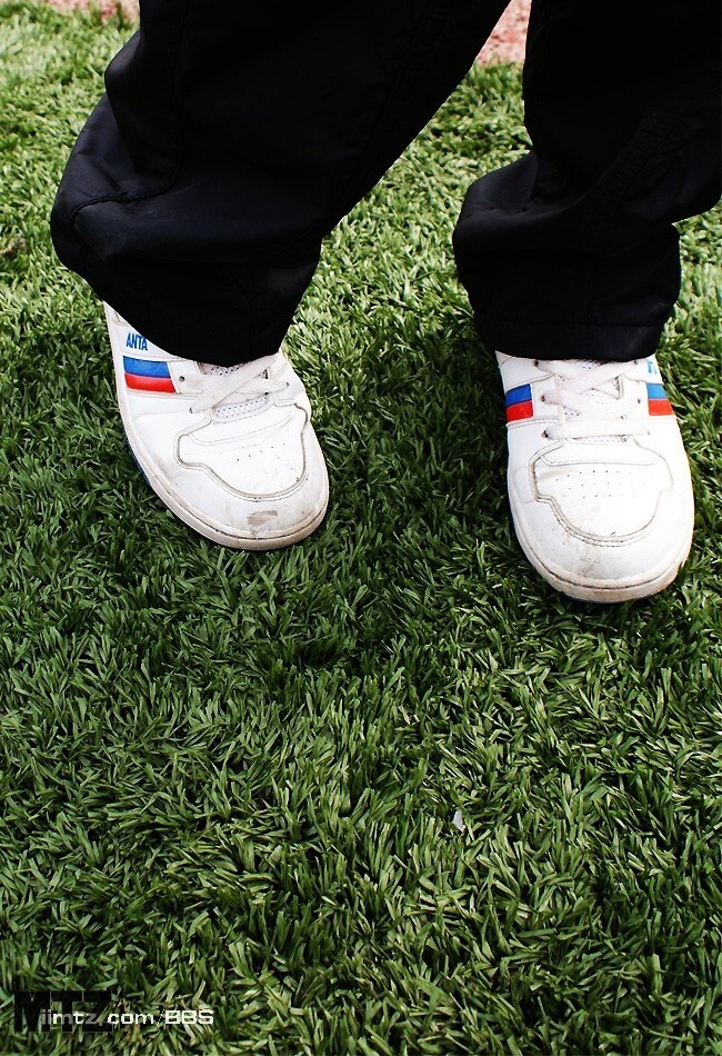 MTZ·美腿志 13辑：大学校场运动美女 1