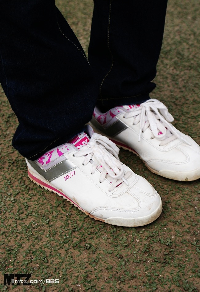 MTZ·美腿志 13辑：大学校场运动美女 1