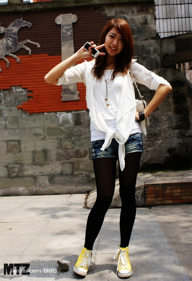 MTZ·美腿志 13辑：大学校场运动美女 2