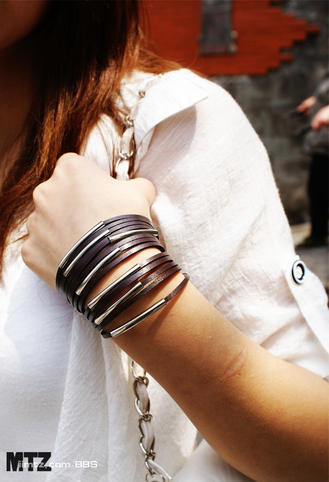 MTZ·美腿志 13辑：大学校场运动美女 2