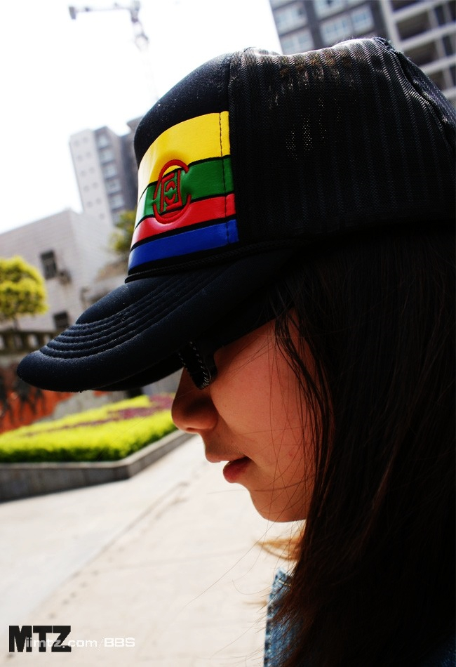 MTZ·美腿志 13辑：大学校场运动美女 2