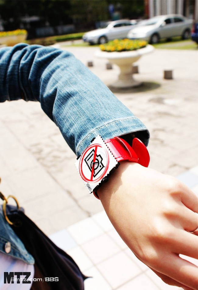 MTZ·美腿志 13辑：大学校场运动美女 2