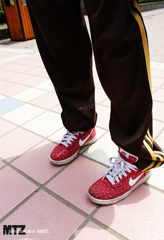 MTZ·美腿志 13辑：大学校场运动美女 2