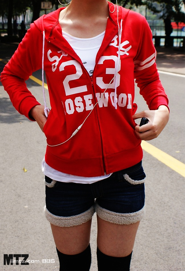 MTZ·美腿志 13辑：大学校场运动美女 2