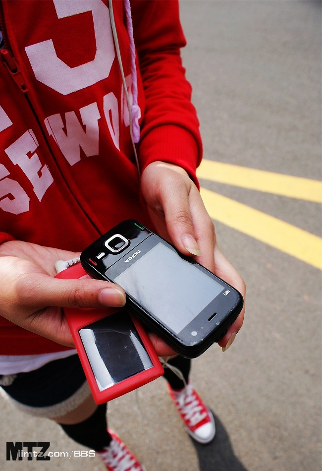 MTZ·美腿志 13辑：大学校场运动美女 2