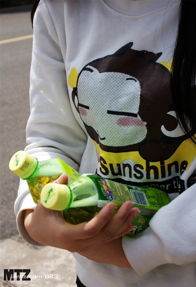 MTZ·美腿志 13辑：大学校场运动美女 2