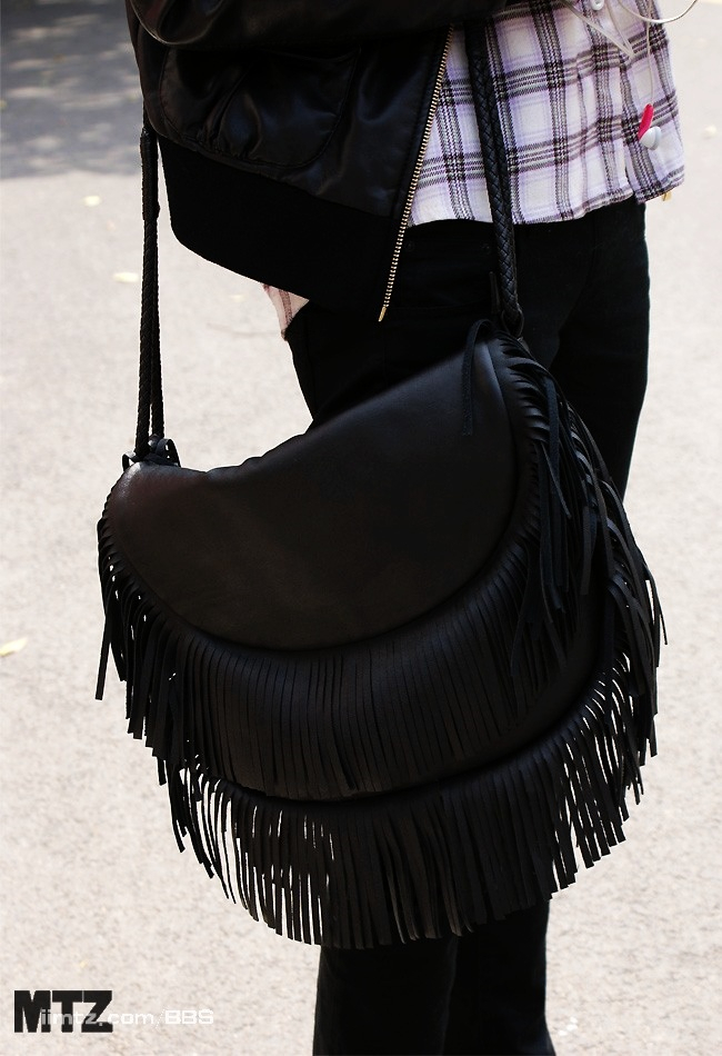 MTZ·美腿志 13辑：大学校场运动美女 2