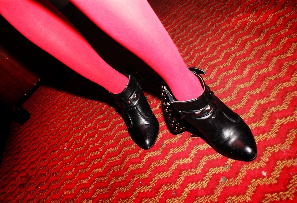 MTZ·美腿志 15辑：KTV芭比快递