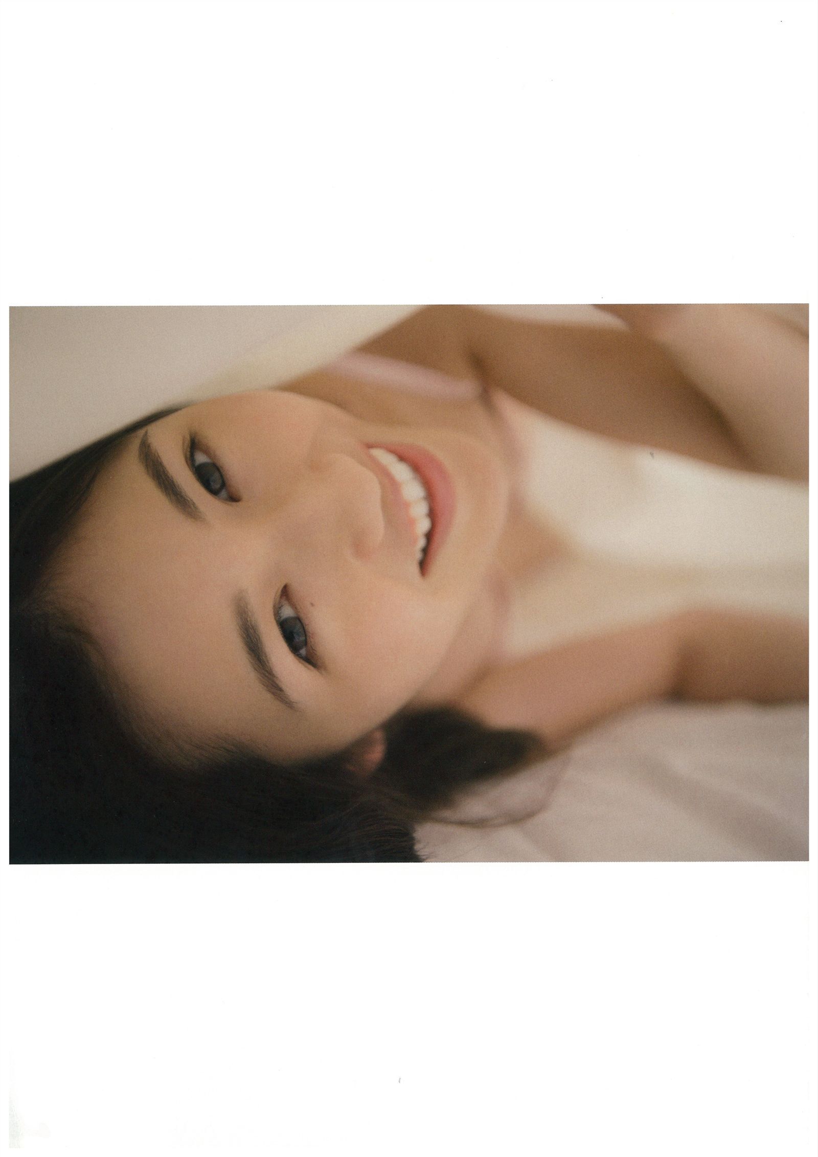 AKB渡辺麻友 《不知不觉中》 裸背福利太赤鸡