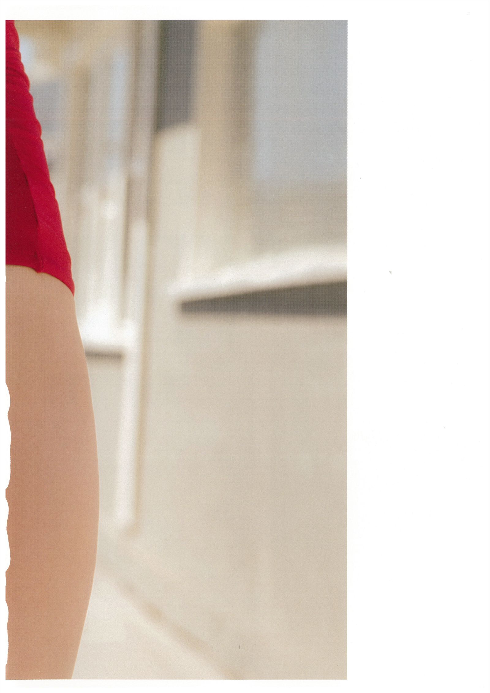 AKB渡辺麻友 《不知不觉中》 裸背福利太赤鸡