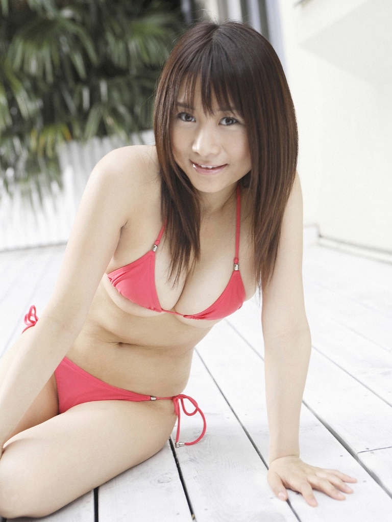 G罩杯妹妹-荒川愛