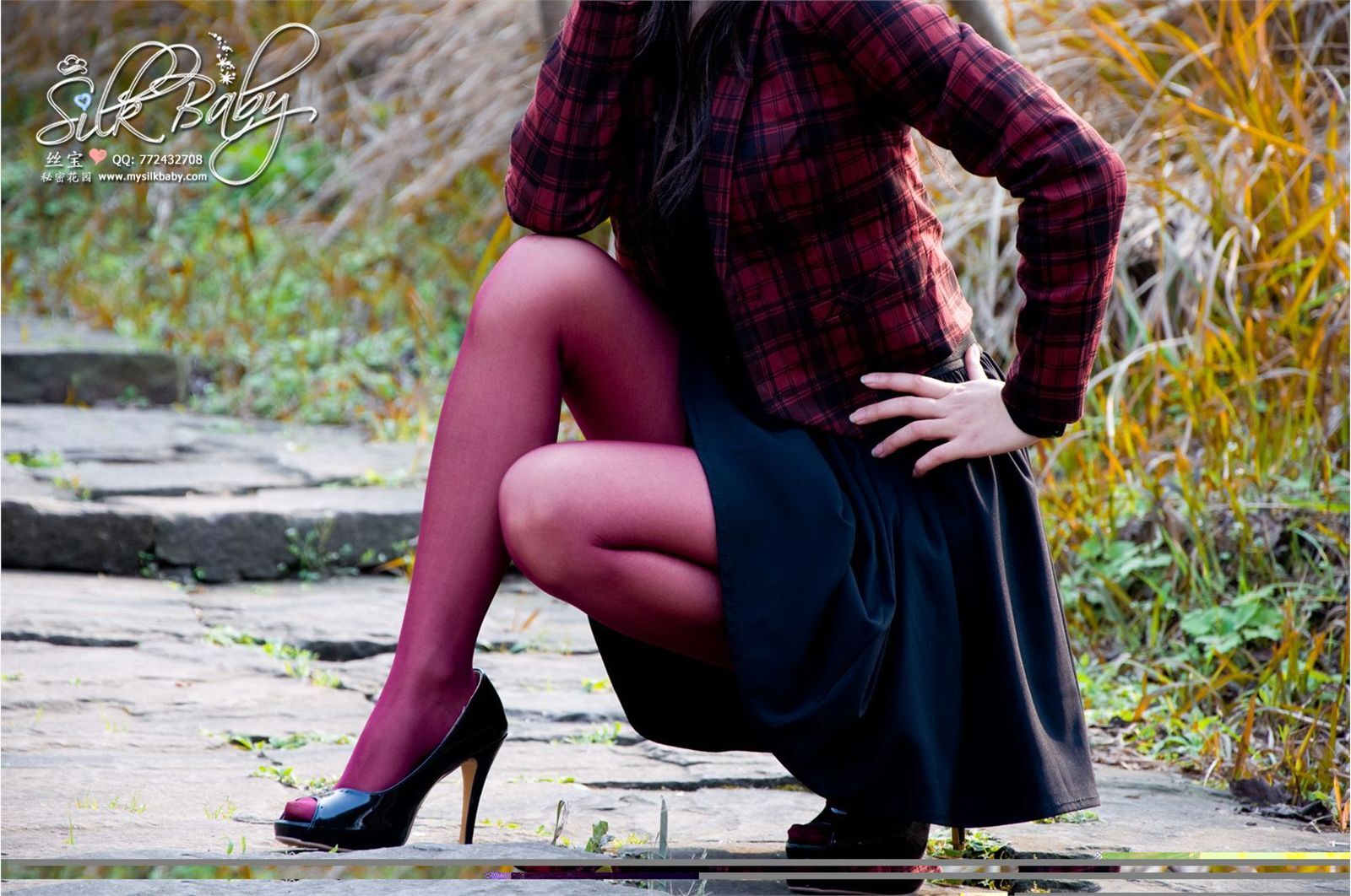 [丝宝VIP]喷血诱惑！紫丝修长美腿  丝宝早期套图