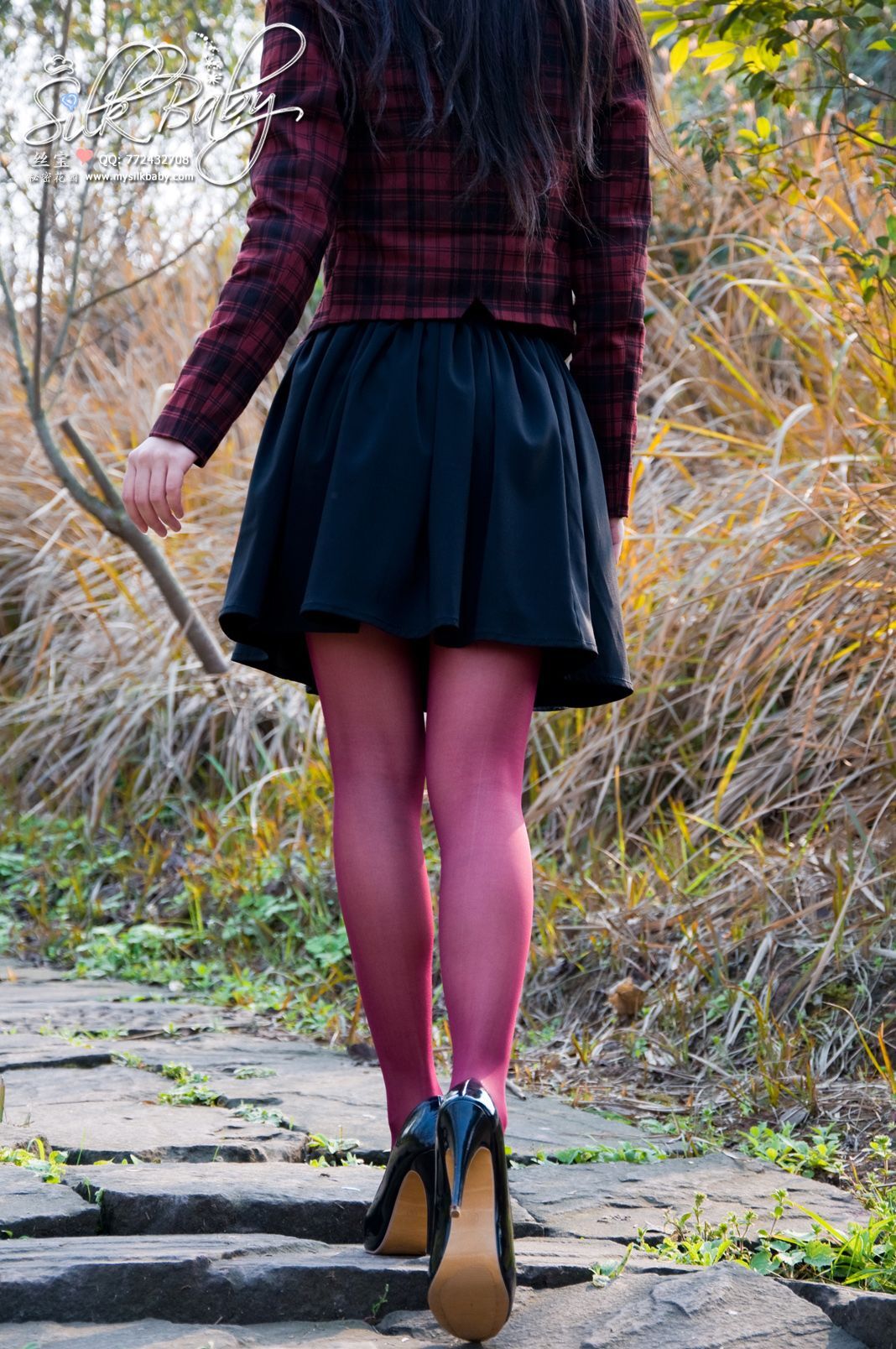 [丝宝VIP]喷血诱惑！紫丝修长美腿  丝宝早期套图