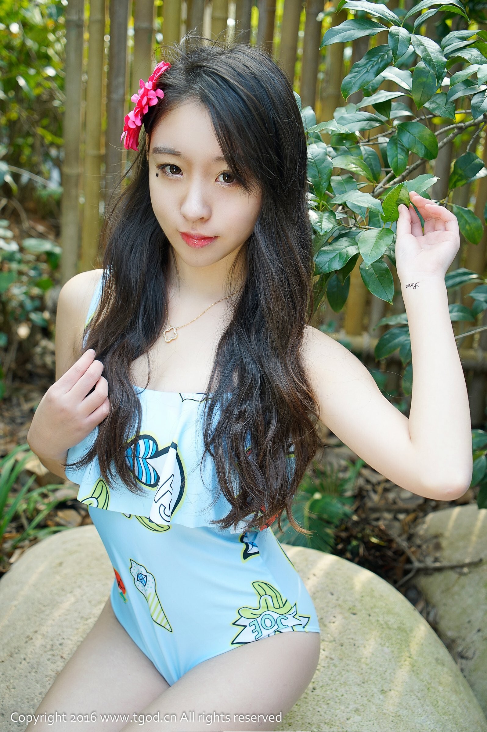 [TGOD推女神]2015.01.17 御水温泉旅拍 梓萱Crystal (私人订制)