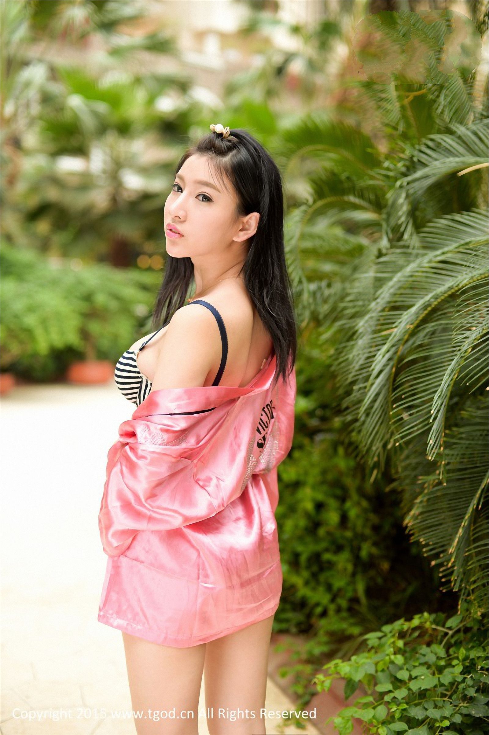 [TGOD推女神]2015.07.11 瓶中精灵 张晓梵Vivian