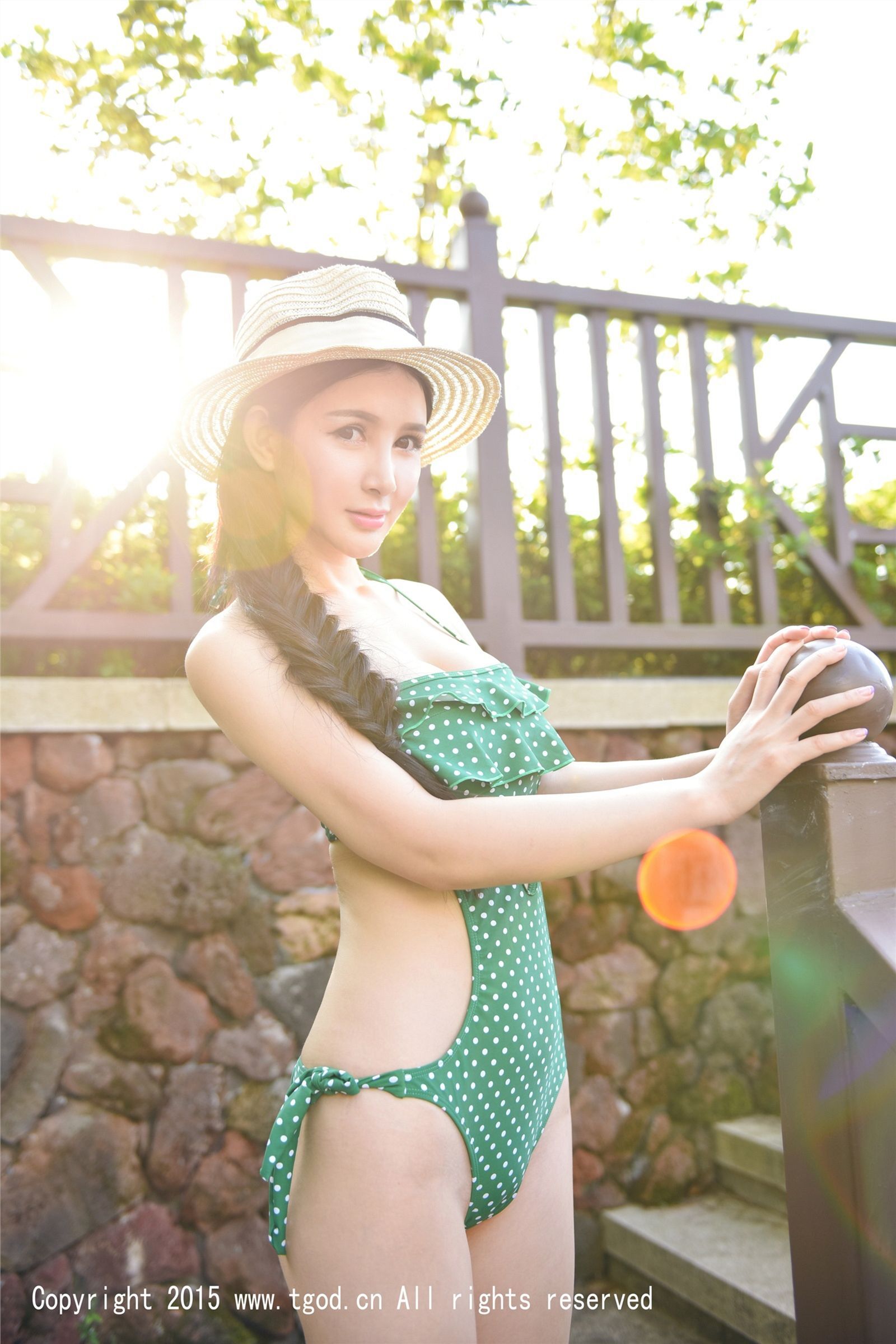 [TGOD推女神] 2015.09.14 云曼旅拍 顾欣怡 第一刊