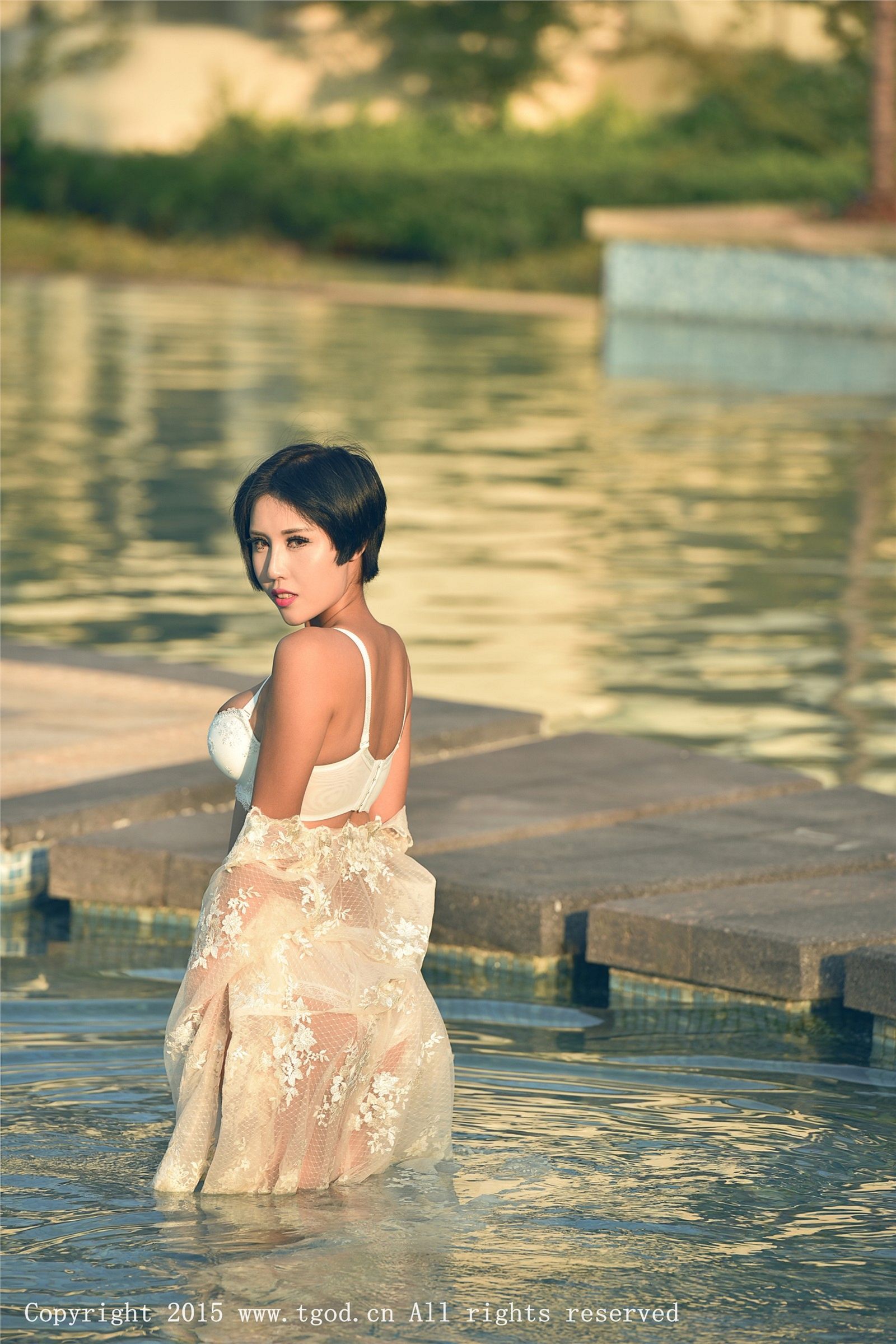 [TGOD推女神] 2015.09.28 云曼旅拍 娜依灵儿 第三刊