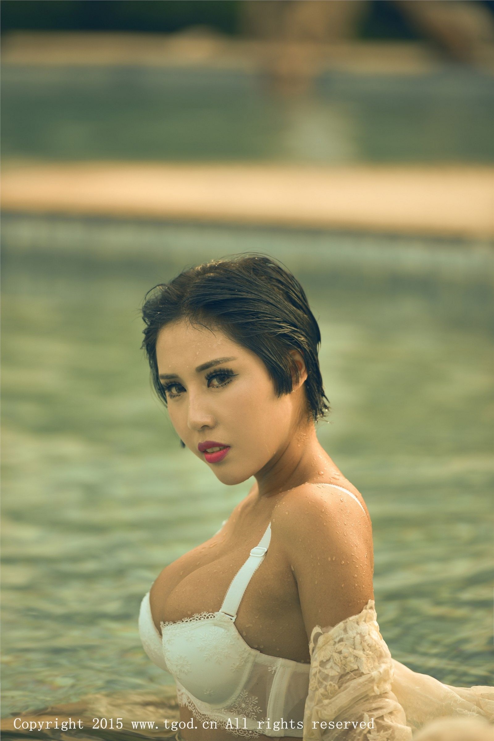 [TGOD推女神] 2015.09.28 云曼旅拍 娜依灵儿 第三刊