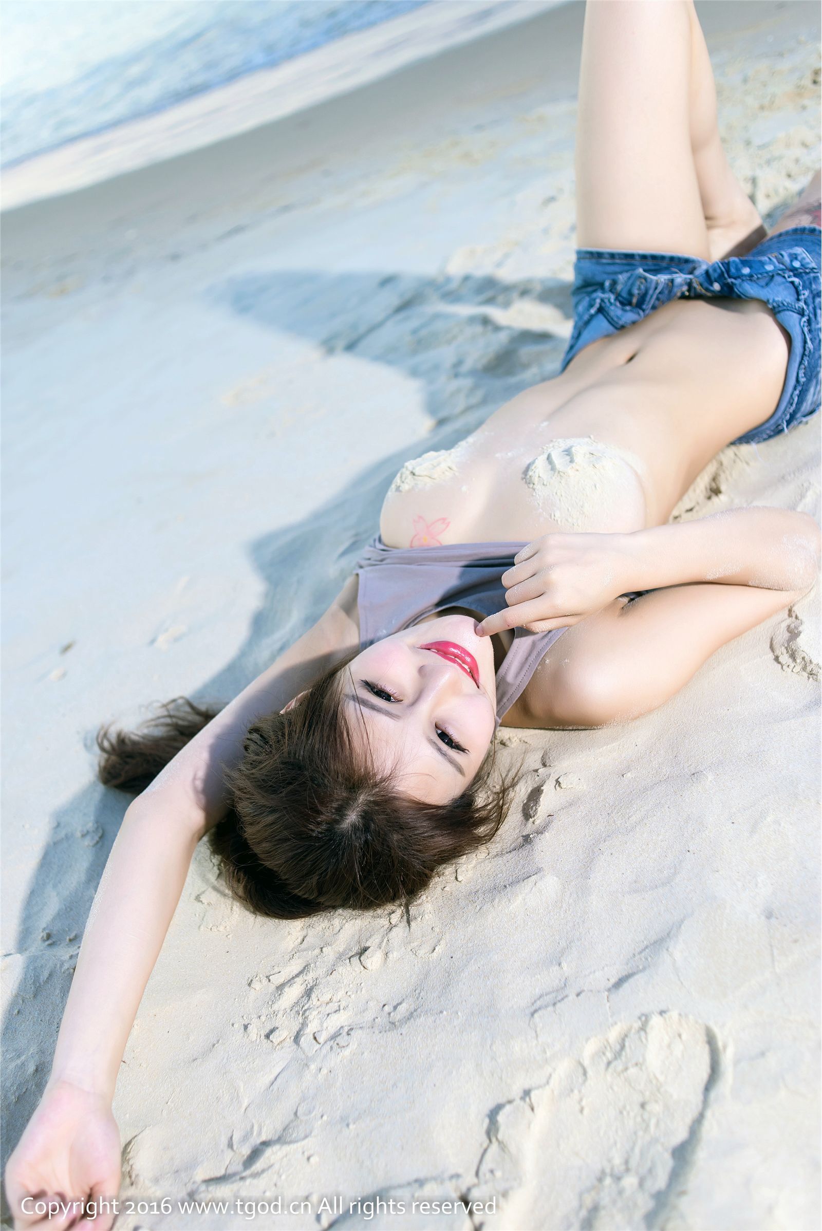 [TGOD推女神] 2016-03-26 Abby王乔恩 越南芽庄 第一刊