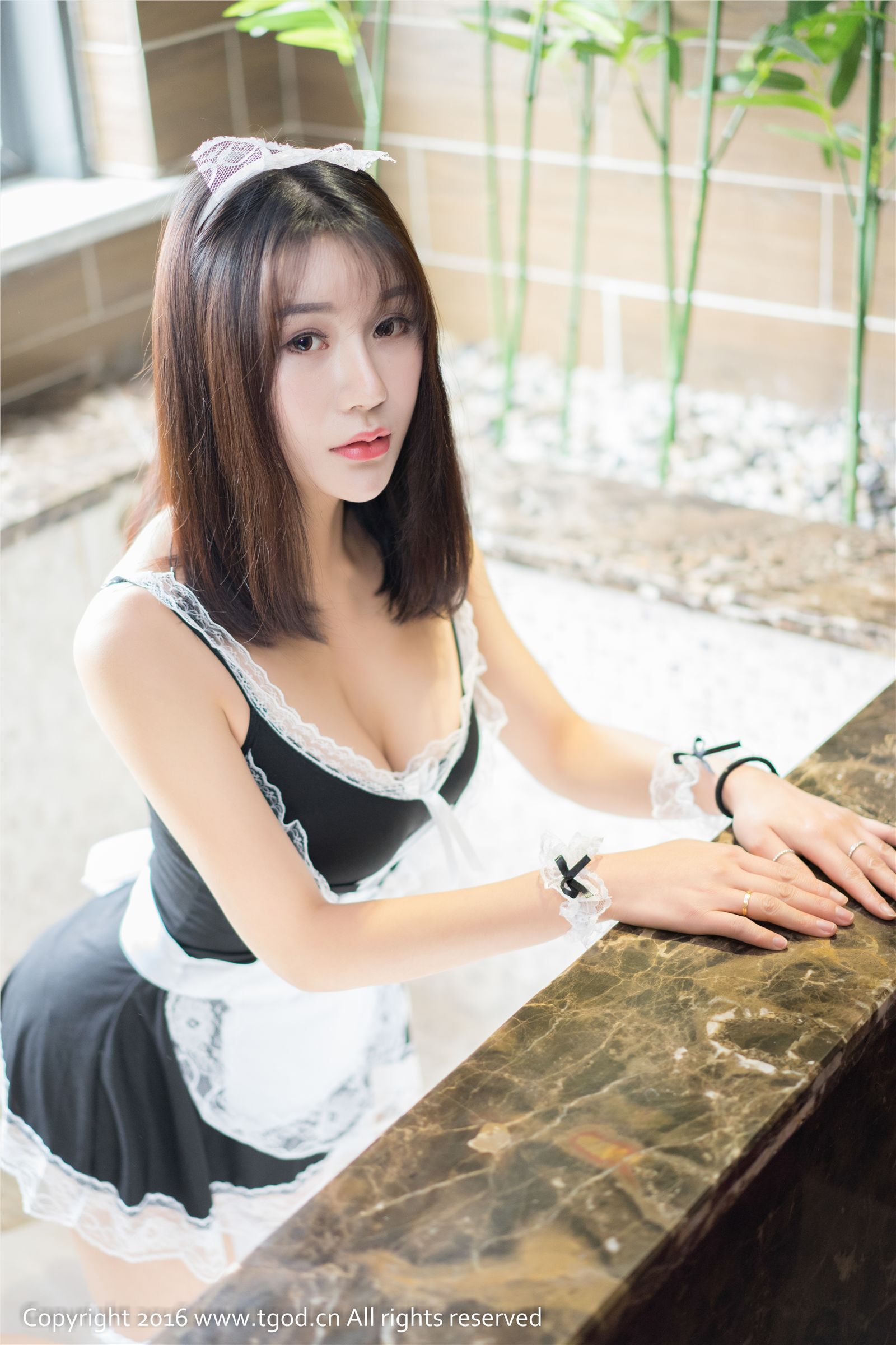 [TGOD推女神] 2016-03-21 梓诺Bee 制服诱惑女人香