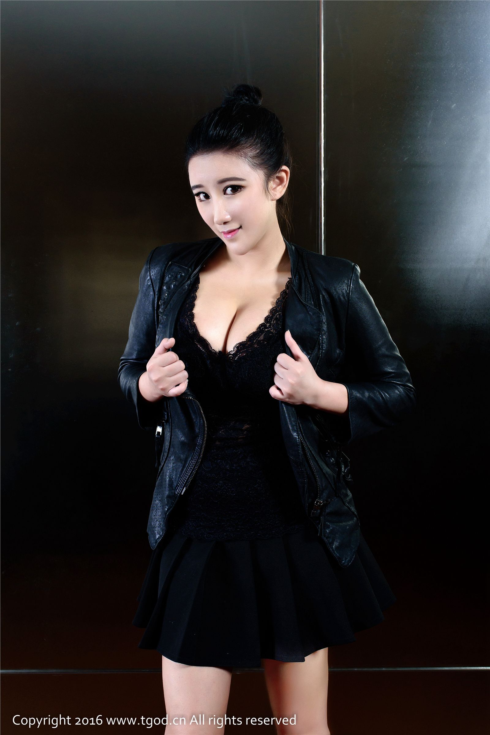 [TGOD推女神]2016.05.07 香港小紫藤kristalivy